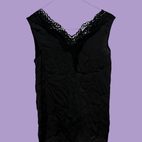 H&M Modern Classic Black V Neck Lace Detail Blouse, Size XS - Picture 2 of 3